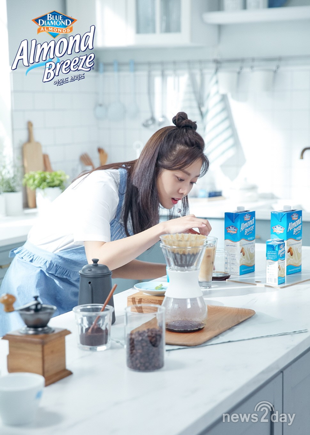 [뉴스투데이 E] 아몬드 브리즈, 조보아의 건강한 몸매관리 레시피 영상 공개